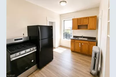 23 Harvard St #12, East Orange, NJ 07018 - Photo 5