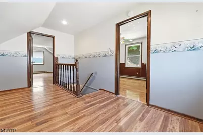 468 Rifle Camp Rd, Woodland Park, NJ 07424 - Photo 11