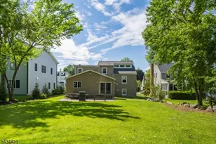 12 Duchamp Pl, Chatham, NJ 07928 - Photo 33