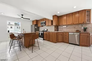 331 Newark Ave, Union Township, NJ 07083 - Photo 7