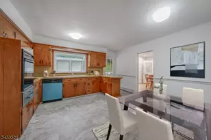 638 River Rd, Chatham Township, NJ 07928 - Photo 9