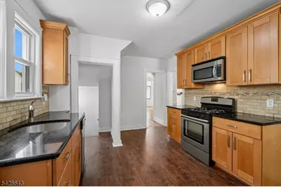 868 Townley Ave, Union Township, NJ 07083 - Photo 13