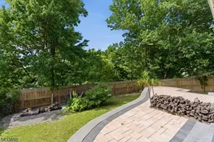 150 Rollins Trail, Hopatcong, NJ 07843 - Photo 23