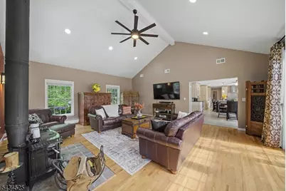 62 S Glen Rd, Kinnelon, NJ 07405 - Photo 27