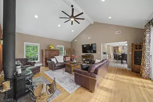 62 S Glen Rd, Kinnelon, NJ 07405 - Photo 27
