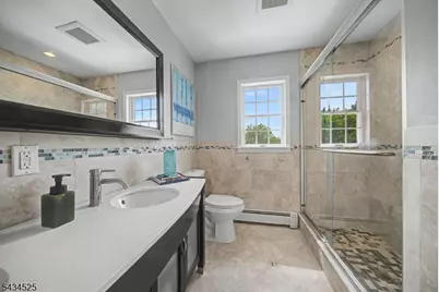 62 S Glen Rd, Kinnelon, NJ 07405 - Photo 33