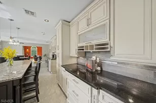 62 S Glen Rd, Kinnelon, NJ 07405 - Photo 17