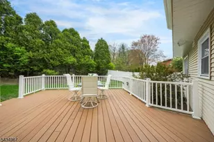 45 Holyoke Ct, Wayne, NJ 07470 - Photo 27