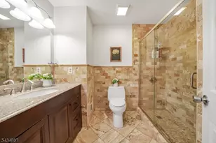 45 Holyoke Ct, Wayne, NJ 07470 - Photo 19