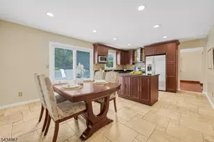 45 Holyoke Ct, Wayne, NJ 07470 - Photo 7