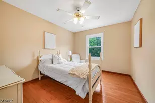 45 Holyoke Ct, Wayne, NJ 07470 - Photo 17