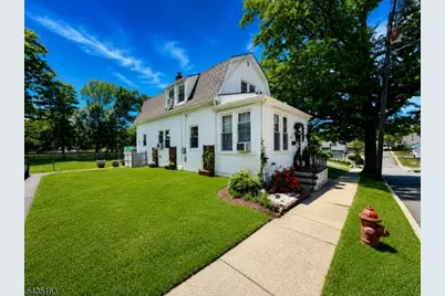 31 Hope St, Nutley, NJ 07110 - Photo 1