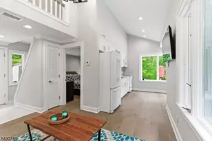 5346 Berkshire Valley Rd, Jefferson Township, NJ 07438 - Photo 23