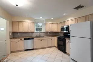 14 Locust St, Madison, NJ 07940 - Photo 19