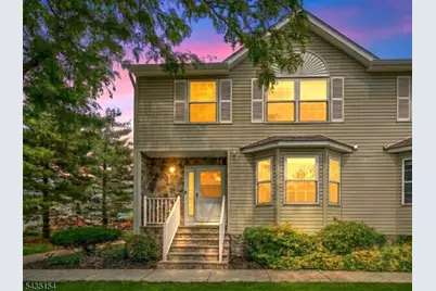 8 Ashley Ct, Franklin Township, NJ 08873 - Photo 1