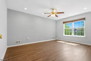 8 Ashley Ct, Franklin Township, NJ 08873 - Photo 21