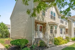 8 Ashley Ct, Franklin Township, NJ 08873 - Photo 3