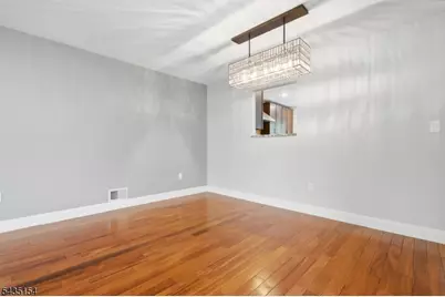 8 Ashley Ct, Franklin Township, NJ 08873 - Photo 17