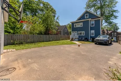 30 Rockview Ter, North Plainfield, NJ 07060 - Photo 25