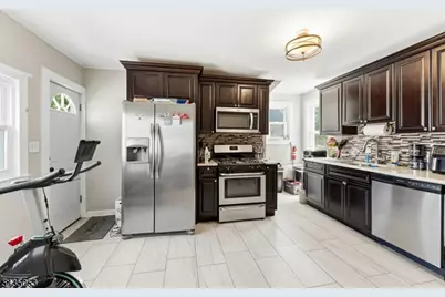 30 Rockview Ter, North Plainfield, NJ 07060 - Photo 9