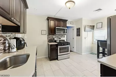 30 Rockview Ter, North Plainfield, NJ 07060 - Photo 17