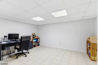 10 Dickens Ct, Morris Township, NJ 07960 - Photo 25