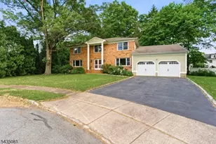10 Dickens Ct, Morris Township, NJ 07960 - Photo 27