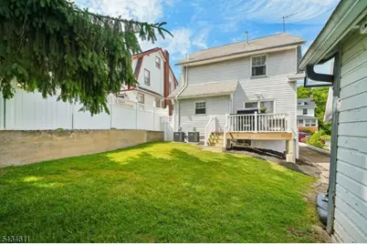 158 Maple St, West Orange Township, NJ 07052 - Photo 35