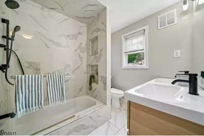 158 Maple St, West Orange Township, NJ 07052 - Photo 27
