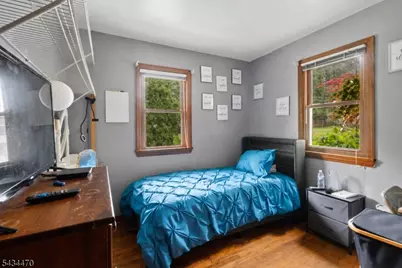 116 S 8th St, Lopatcong Township, NJ 08865 - Photo 17