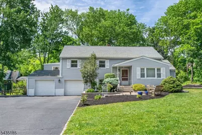 4 Hamilton Ct, Hanover Township, NJ 07981 - Photo 1