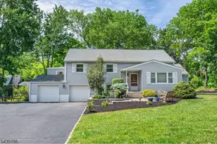 4 Hamilton Ct, Hanover Township, NJ 07981 - Photo 1
