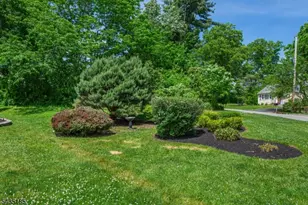 4 Hamilton Ct, Hanover Township, NJ 07981 - Photo 37