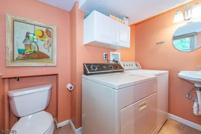 4 Hamilton Ct, Hanover Township, NJ 07981 - Photo 23