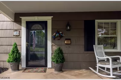 189 Berger St, Franklin Township, NJ 08873 - Photo 3