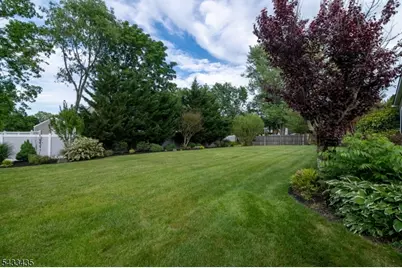 189 Berger St, Franklin Township, NJ 08873 - Photo 25