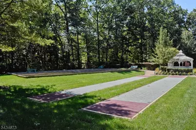 1328 Hamilton Dr, Rockaway Township, NJ 07866 - Photo 33