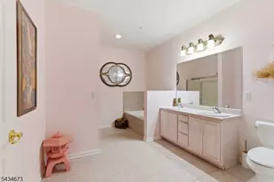 1328 Hamilton Dr, Rockaway Township, NJ 07866 - Photo 15
