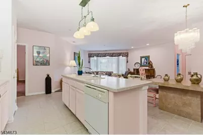 1328 Hamilton Dr, Rockaway Township, NJ 07866 - Photo 5