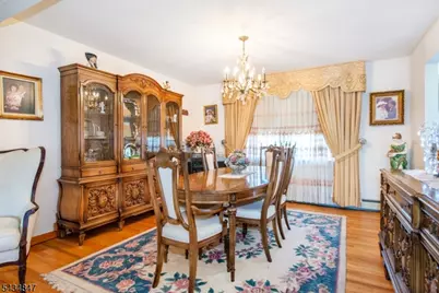 27 Bartsch Ave, Woodland Park, NJ 07424 - Photo 7