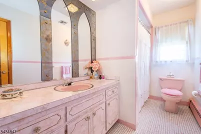 27 Bartsch Ave, Woodland Park, NJ 07424 - Photo 13
