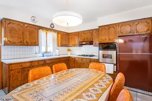 27 Bartsch Ave, Woodland Park, NJ 07424 - Photo 11