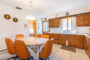27 Bartsch Ave, Woodland Park, NJ 07424 - Photo 9