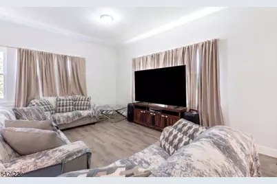 58 Park Ave, East Orange, NJ 07017 - Photo 17