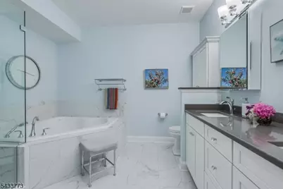1 Ebersohl Cir, Readington Twp., NJ 08889 - Photo 23