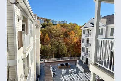 8410 Sanctuary Blvd #8410, Riverdale, NJ 07457 - Photo 5