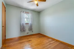 25 Louise Dr, Manville, NJ 08835 - Photo 17