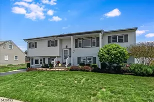 25 Louise Dr, Manville, NJ 08835 - Photo 3
