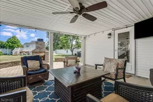 25 Louise Dr, Manville, NJ 08835 - Photo 37