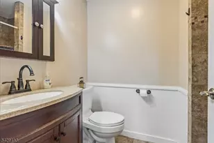 25 Louise Dr, Manville, NJ 08835 - Photo 33